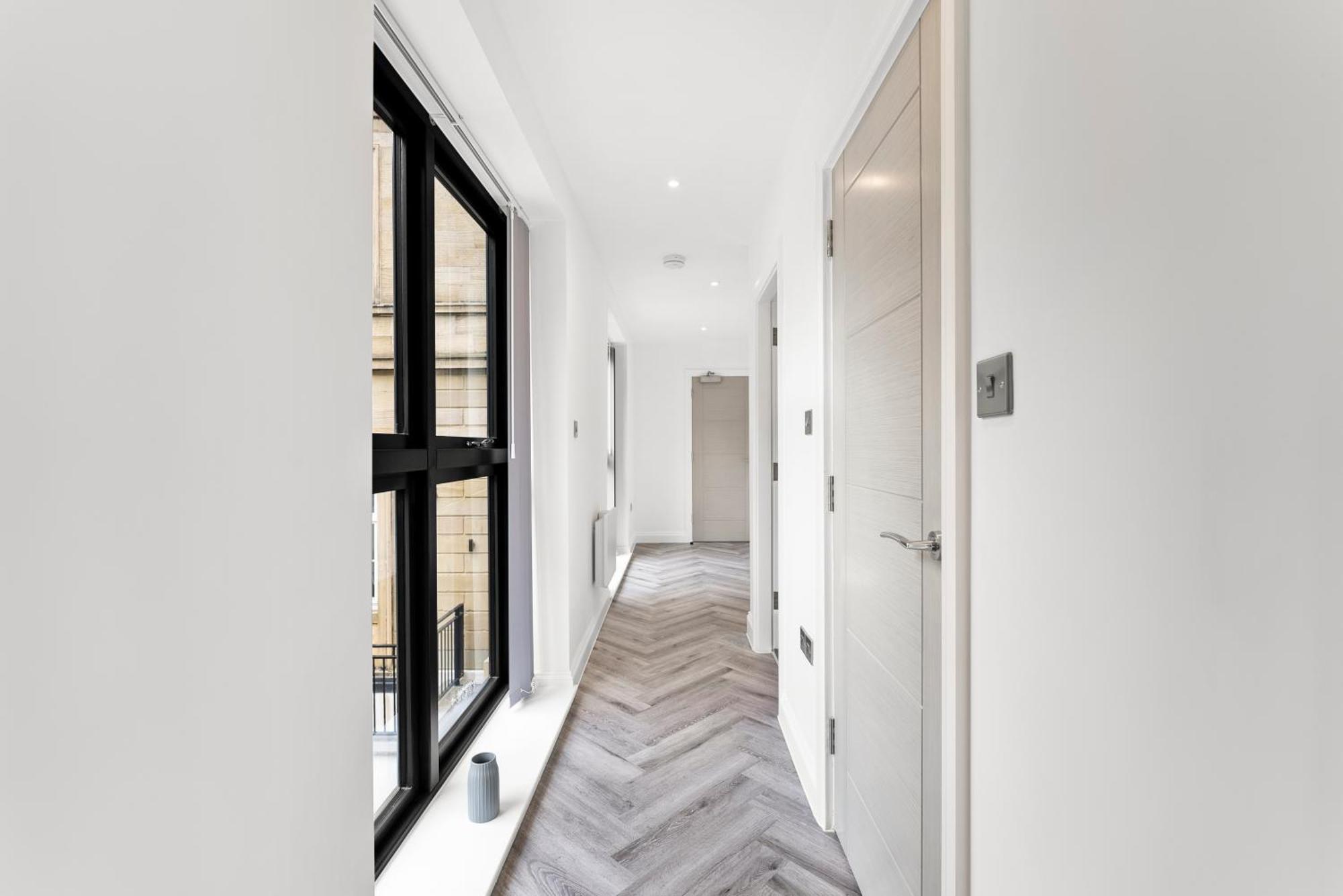 Stylish Large Leeds Apartment - Parking المظهر الخارجي الصورة