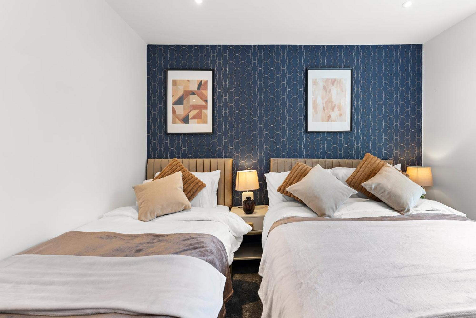 Stylish Large Leeds Apartment - Parking المظهر الخارجي الصورة